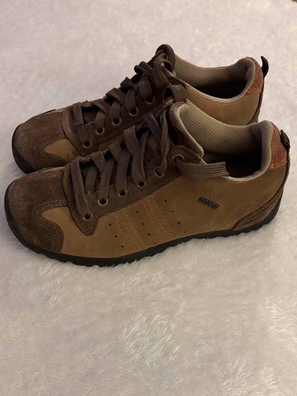 Skechers Signalize brown suede leather 46047 vintage womens 8.5 sneakers y2k
